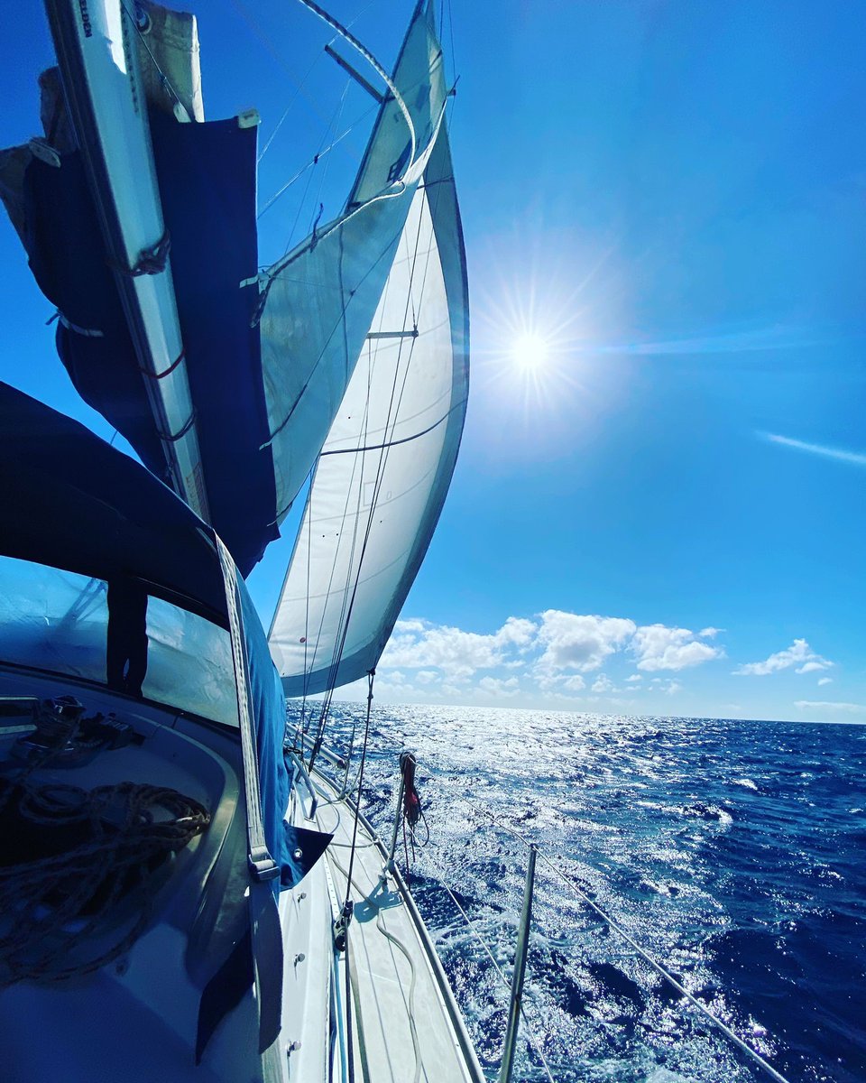 Why sail with us-6 Diverse Sailing Options.
Explore  routes from Puerto Calero to Fuerteventura, La Graciosa+the other islands in the archipelago. The variety suits novice to seasoned sailors #endeavoursailing #puertocalero #RYA #ryacourses #sailingcanaryislands #sailinglanzarote