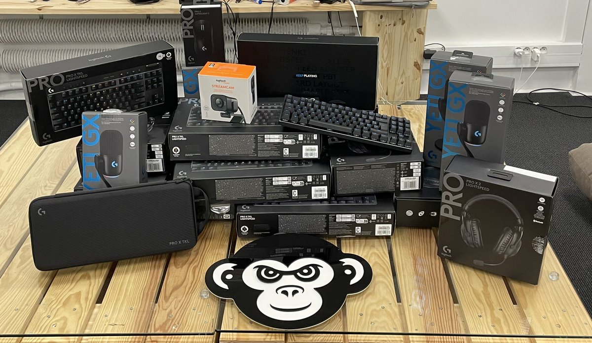Esprit Shōnen (@esprit_shonen) on Twitter photo CONCOURS pour fêter notre collaboration ! 🐵
Pour gagner les items de QUALITAD suivant :
Souris PRO X 2 Lightspeed
Casque PRO X Superlight 2
Clavier Pro X TKL AZERTY
Tapis G840
Pour participer :
RT + Follow <a href="/Esprit_Shonen/">Esprit Shōnen</a> et <a href="/LogitechGFrance/">Logitech G France</a>
Tirage le 8/08. ⏰ CONCOURS pour fêter notre collaboration ! 🐵
Pour gagner les items de QUALITAD suivant :
Souris PRO X 2 Lightspeed
Casque PRO X Superlight 2
Clavier Pro X TKL AZERTY
Tapis G840
Pour participer :
RT + Follow <a href="/Esprit_Shonen/">Esprit Shōnen</a> et <a href="/LogitechGFrance/">Logitech G France</a>
Tirage le 8/08. ⏰