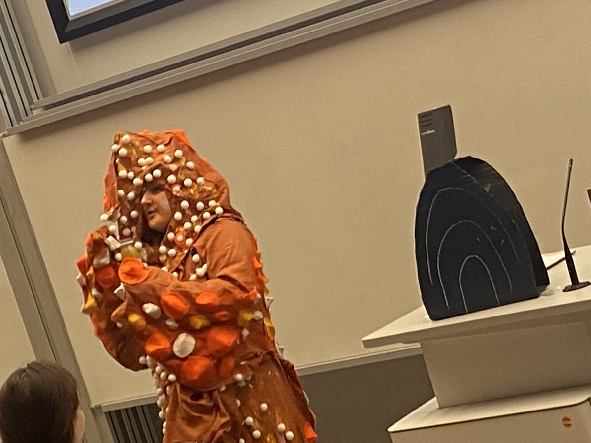 Wendy Sadler MBE (@wendyjsadler) on Twitter photo The <a href="/BIGchats/">BIG - STEM Communicators Network</a> #BestDemo is underway! With <a href="/marinemumbles/">Dr Elizabeth Mills</a> as an awesome starfish! The <a href="/BIGchats/">BIG - STEM Communicators Network</a> #BestDemo is underway! With <a href="/marinemumbles/">Dr Elizabeth Mills</a> as an awesome starfish!