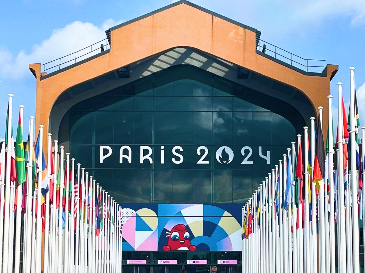 7MasterHand's tweet image. Allez les bleues 🤾 🇫🇷 Tout notre soutien et nos encouragements à l’équipe de France féminine de Handball  qui porte haut les couleurs du sport français💙

7master.com