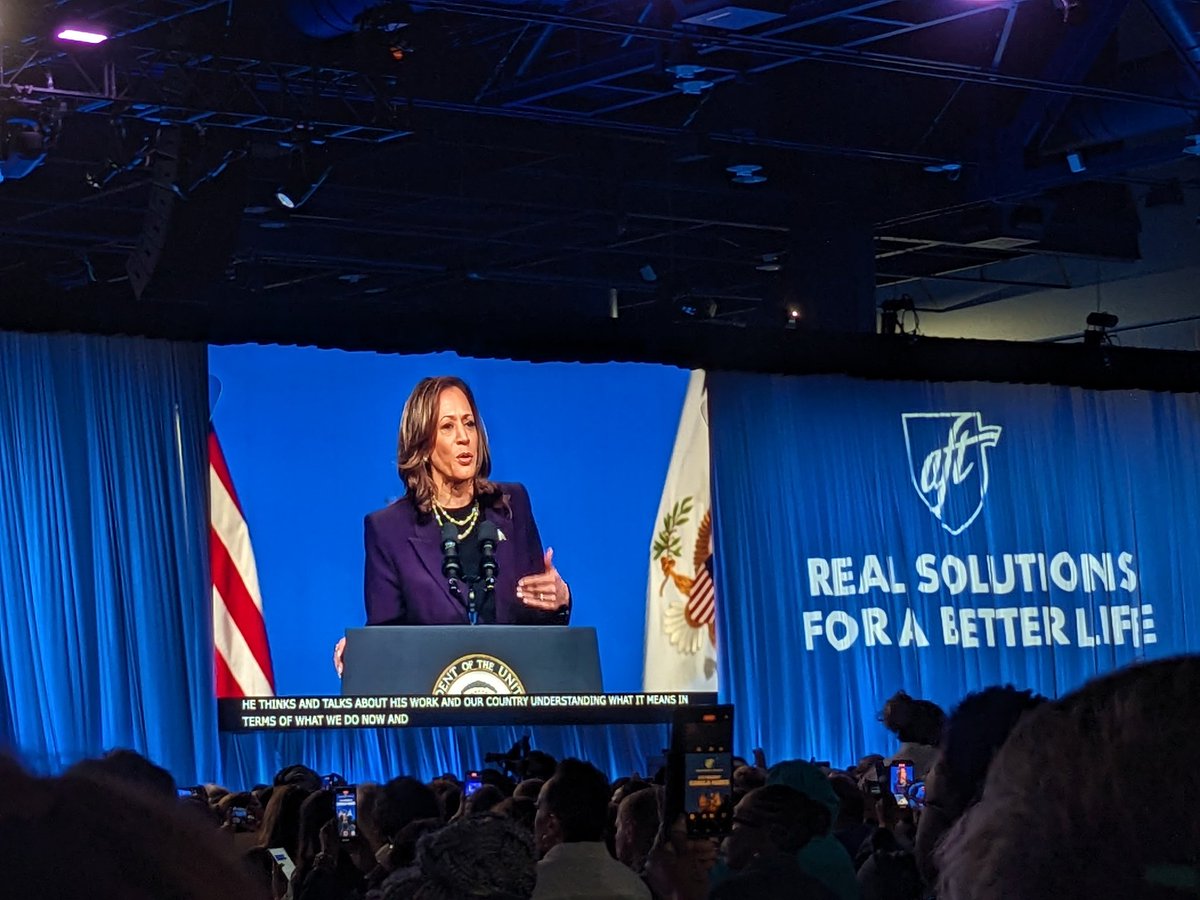 Emily VanDerhoff (she/her) tweet media