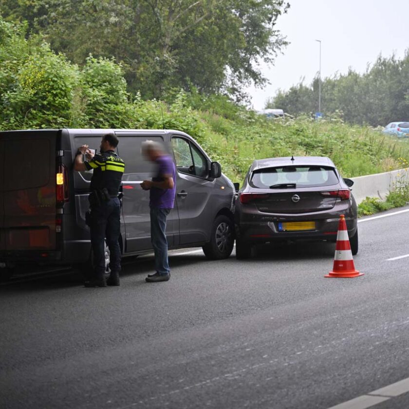 112meerlanden's tweet photo. #Vijfhuizen – Schade door verkeersconflict op A205 - https://t.co/iScBGj5rZn - #A205 #haarlemmermeer #vlnnieuws https://t.co/rvtb13Gbdm