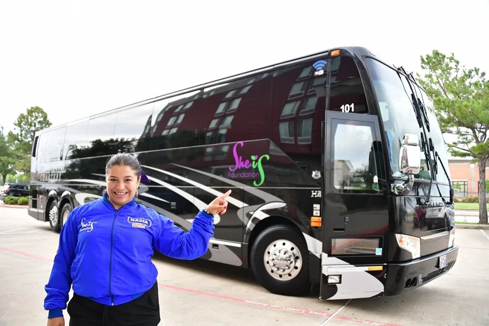 CBL_Charters's tweet image. Here at Continental Charters, we take pride in offering a comprehensive range of services to enhance your charter bus experience. Our commitment is to deliver exceptional quality and ensure that your personalized charter bus leaves a lasting impression. #SchoolSpirit