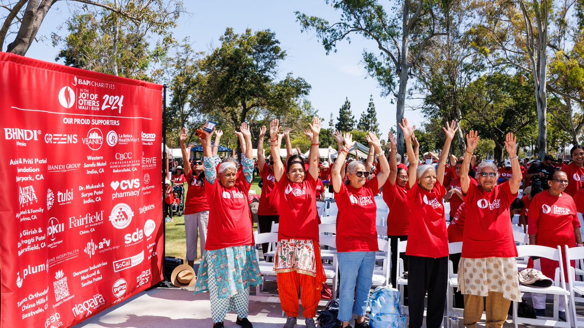 bapslosangeles's tweet photo. Joy. Community. Gratitude.
This past weekend, #BAPSLosAngeles hosted our BAPS Charities #JoyOfOthersWalk in Orange County, in Santa Ana, CA. This year we were proud to support two great organizations doing incredible work; @TGRFound & Saahas for Cause. @bapscharities https://t.co/QMzpvCHfNd