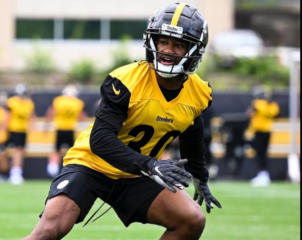 voicemorgantown's tweet photo. According to reports, former #WVU cornerback Beanie Bishop is practicing as the 1st team slot CB for the Pittsburgh Steelers as a ROOKIE in the NFL! https://t.co/tIu9OT4uAh