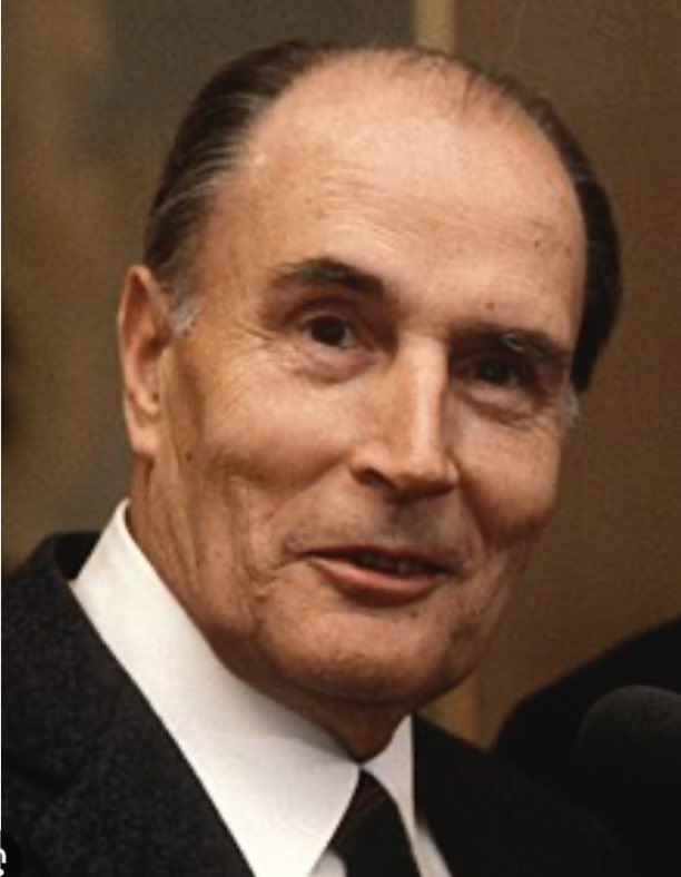 joparis7 tweet media