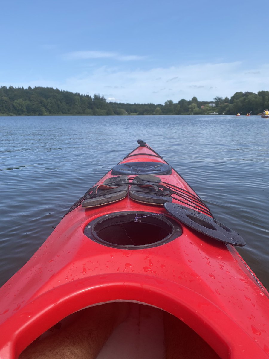 Philipp_Sierra's tweet photo. #Sonnenschein 24 Grad 

Nach Laufen, Intervalltraining, #Workouts in den letzten Wochen heute: 
Dienstsport beim #HeerAmMeer
Heute ging es vor dem wohlverdienten #Urlaub aufs #Wasser - mit Kajaks, SUPs und Kanu

Fit für #Mindset #LVBV mit ausschließlich zufriedenen Gesichtern https://t.co/ESafh6ySLQ