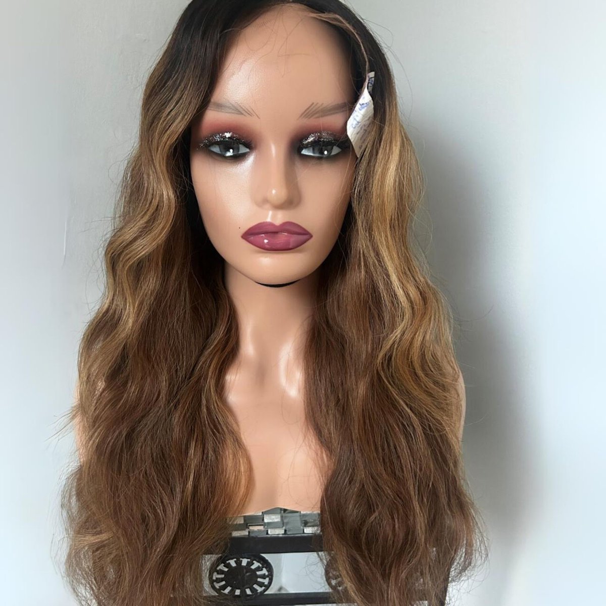 poshdaz_'s tweet photo. Get ready to transform your look with the stunning “20” blend of 4 and 6 body wave! This luxurious blend delivers effortlessly beautiful, voluminous waves that radiate elegance and confidence. Whether you're dressing up for a special occasion or adding a touch.
.
#BodyWaveBlend https://t.co/7tpkc4MjVY