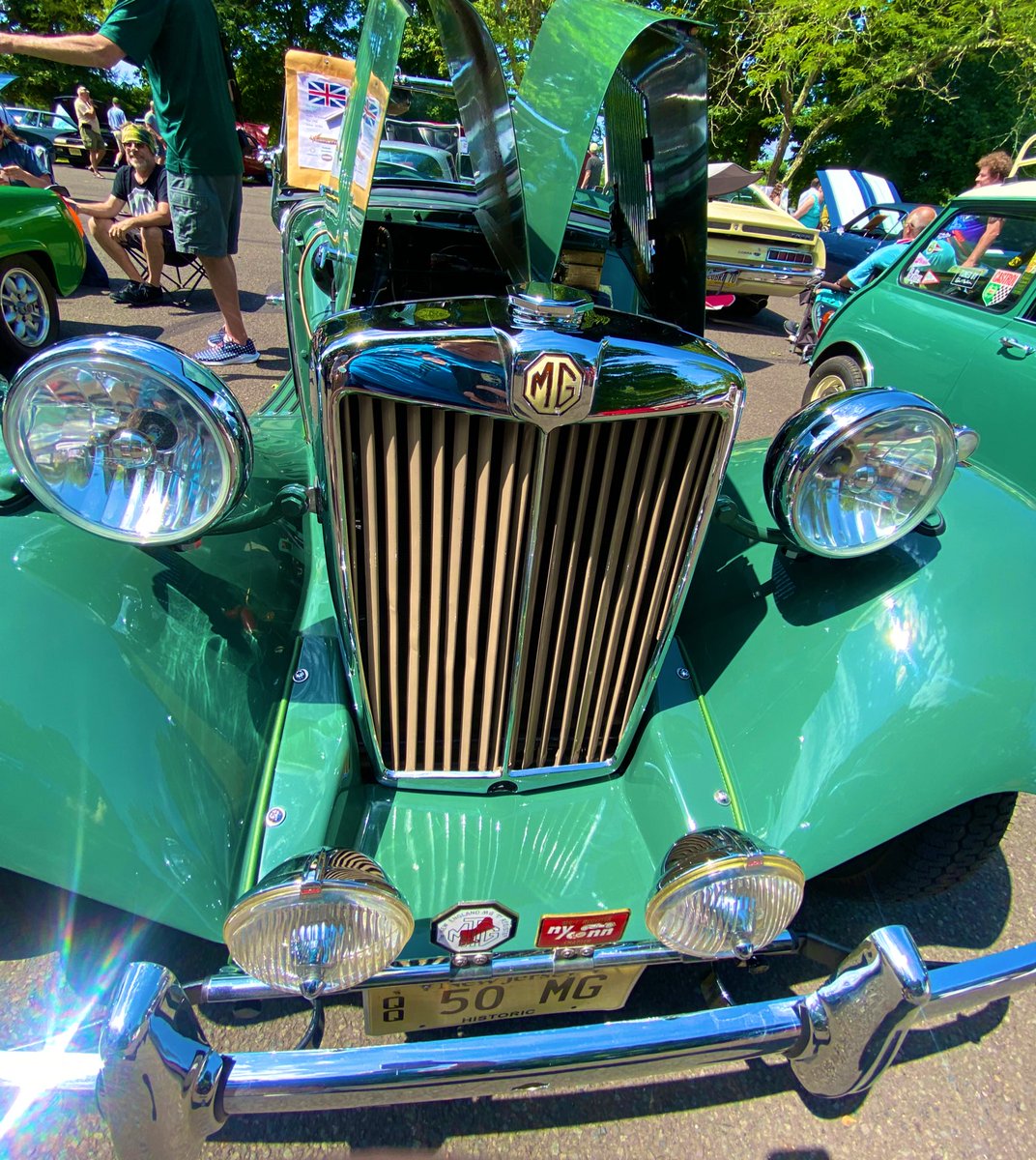 This weekend is the Newtown Business Association’s Antique &amp; Classic Auto Show! This terrific summer event will be held on Sunday, July 28th from 10am to 3pm on historic State Street in Newtown Borough.#carshow #newtownpa #buckscounty #statestreet #thingstodowithkids #antiquecars