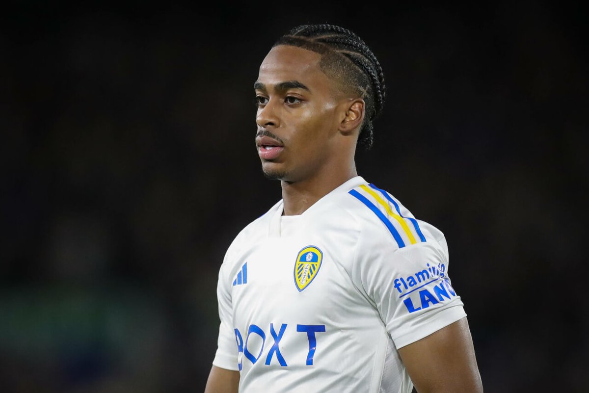 Mirkuzz_Alex's tweet image. 🚨CALCIOMERCATO NAPOLI🔵
L'#Napoli ha chiesto informazioni al #LUFC per Crysencio #Summerville. Il #Leeds lo lascerebbe partire per 20-25m€.
In attesa di aggiornamenti...

STAY TUNED⏳️⌛️