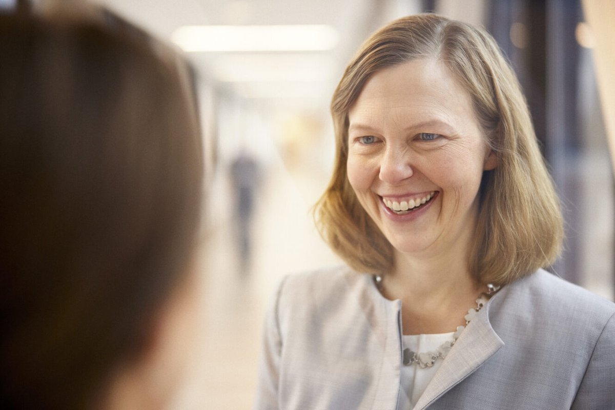 PedsOrthoGirl's tweet photo. Dr. Larson not only leads in the operating room but also excels in the world of research! With multiple leadership roles and over 180 peer-reviewed articles, she is a trusted voice in pediatric orthopedic health.
Learn more: https://t.co/1bDfm5BMFz
#DrLarson #MayoClinic https://t.co/qMQ3tC5YQL