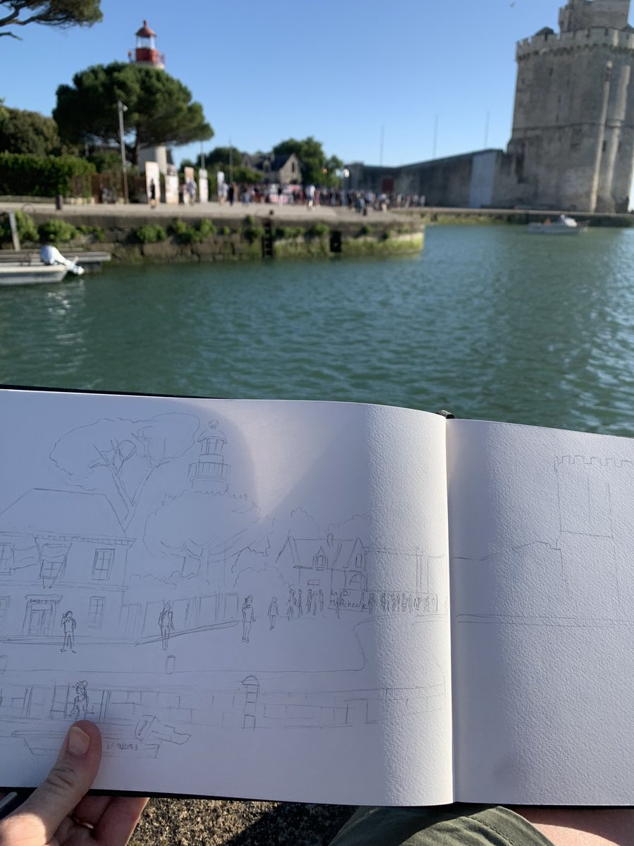 nette_no's tweet photo. La Rochelle https://t.co/vt0Kqz0bdt