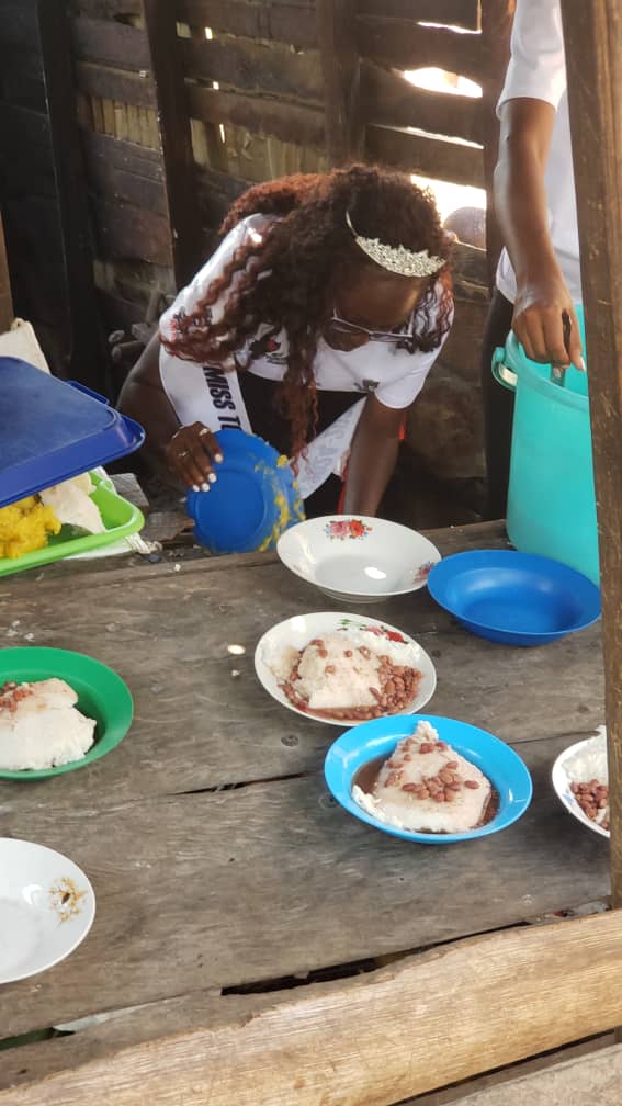 Shadiah Bany Ampuriire (@banyshadiah) on Twitter photo And yes I participated in serving my babies' lunch at Cornhill primary school in Bitooma where we taught them not to litter their compound <a href="/abbiegift6/">Abigail kirabo</a> <a href="/AnkoleCrown/">Miss Tourism Ankole π</a> <a href="/BakiriraShallon/">Bakirira Shallon</a> <a href="/misstourismUga/">MISS TOURISM UGANDA-PA</a> @BirungiShann <a href="/ivam/">ivan andres romero</a> And yes I participated in serving my babies' lunch at Cornhill primary school in Bitooma where we taught them not to litter their compound <a href="/abbiegift6/">Abigail kirabo</a> <a href="/AnkoleCrown/">Miss Tourism Ankole π</a> <a href="/BakiriraShallon/">Bakirira Shallon</a> <a href="/misstourismUga/">MISS TOURISM UGANDA-PA</a> @BirungiShann <a href="/ivam/">ivan andres romero</a>