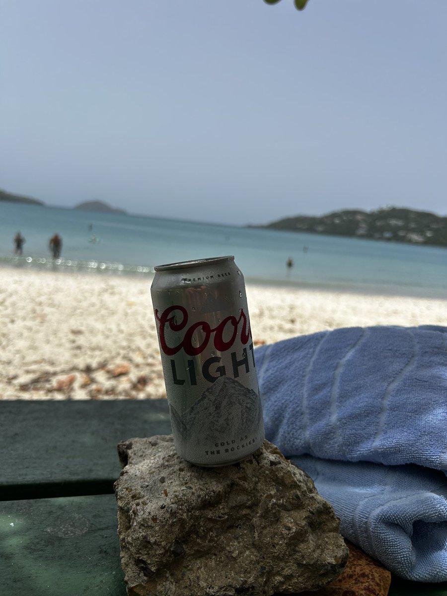 tcline019's tweet photo. 🏔️®️🔵 @PardonMyTake @BarstoolBigCat @PFTCommenter https://t.co/Izwzk3ZyRD