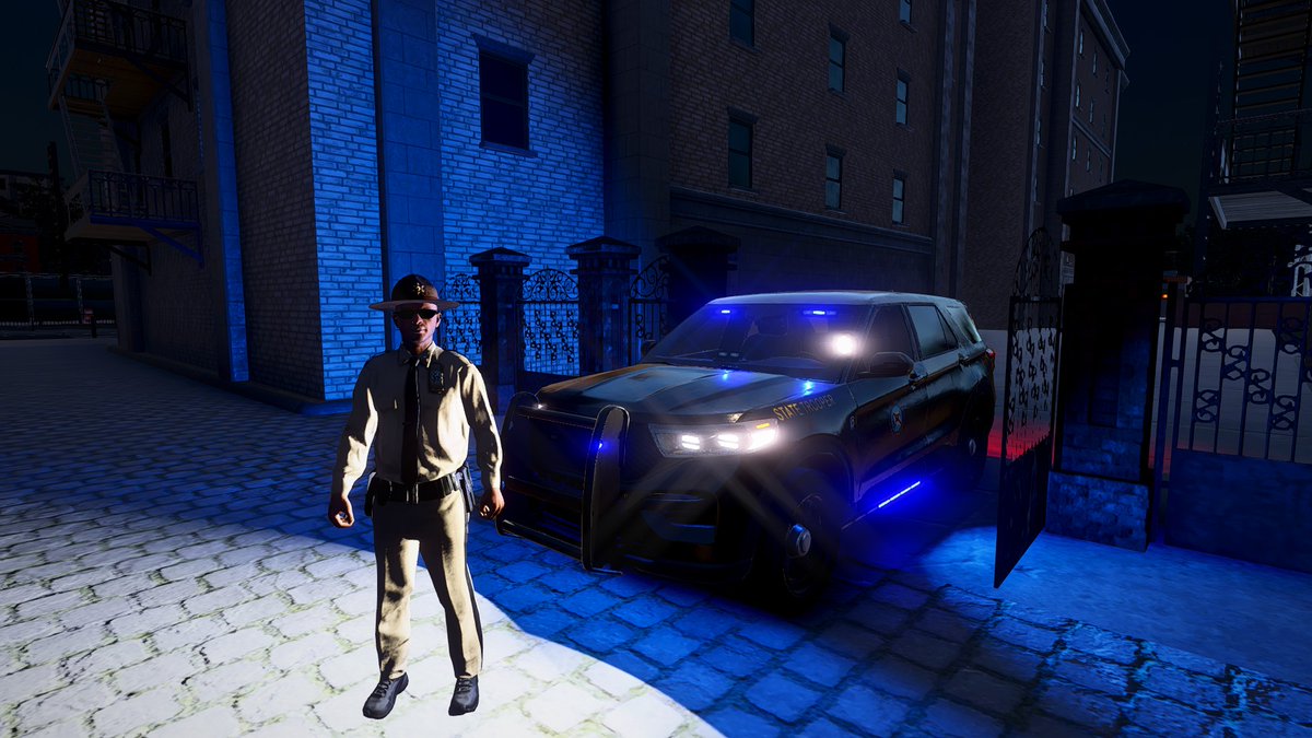 RedTiger98_'s tweet image. FHP &amp;amp; the 2020 interceptor. Looking good in all blues. :)

#flashinglightsgame #lawenforcement #Police @FLSimulatorGame @FLHSMV