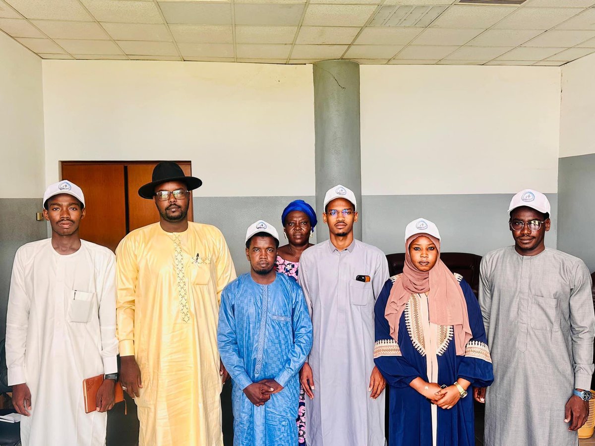 acpnt86147's tweet photo. Dans le cadre de la préparation d’une formation destinée aux jeunes des dix arrondissements de N’Djamena. 

L’association caritative pour parrainer les nécessiteux au Tchad organise un événement sur le thème : "Réseaux sociaux : Responsabilité et Respect pour une 👇
1/2 https://t.co/Ybx59zSgZP