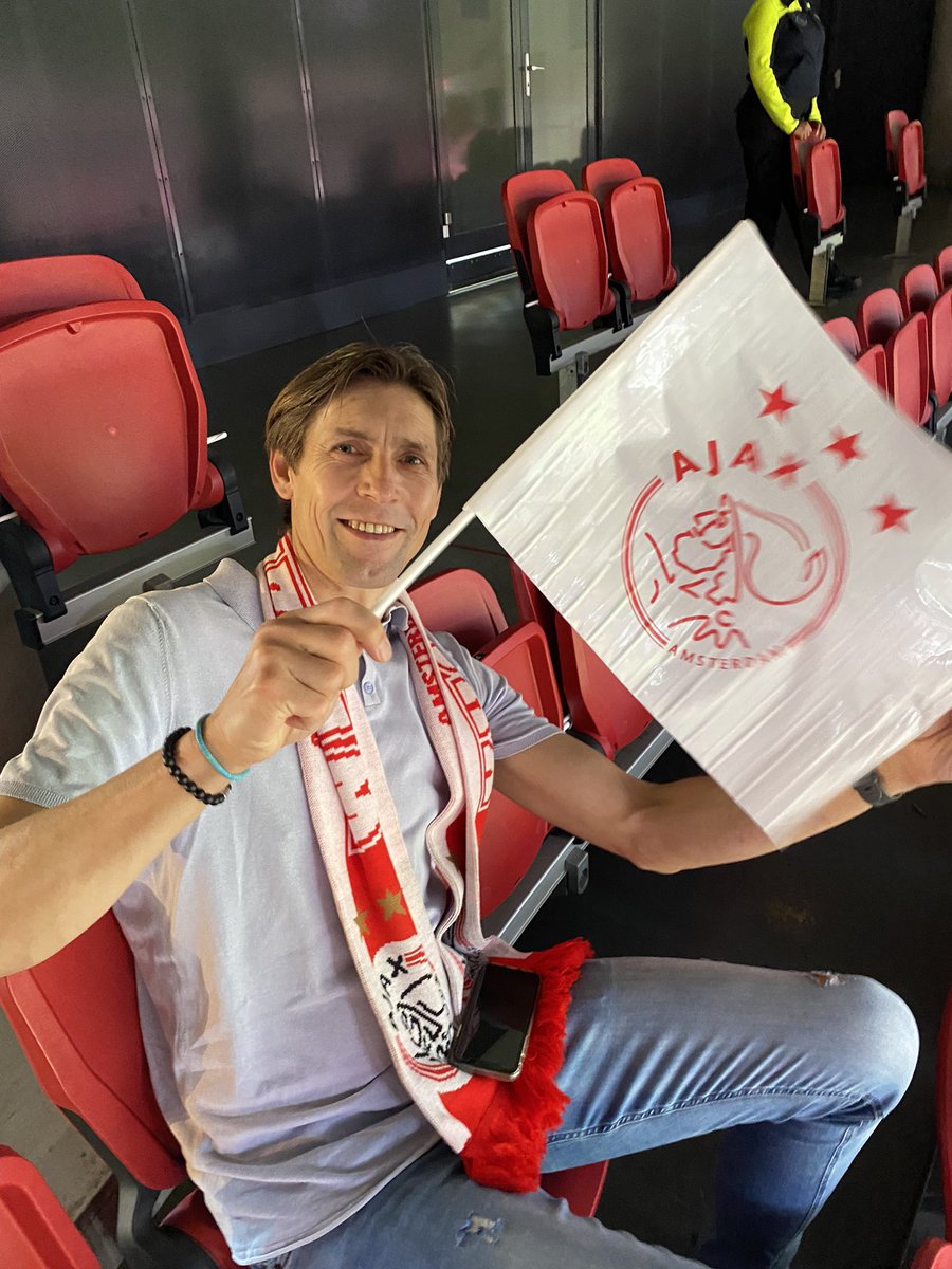 Voor alles een eerste keer, bijna 50 is tie! #ajaxdebuut <a href="/AjaxFancare/">Ajax Fancare</a> #wzawzdb #ajavoj