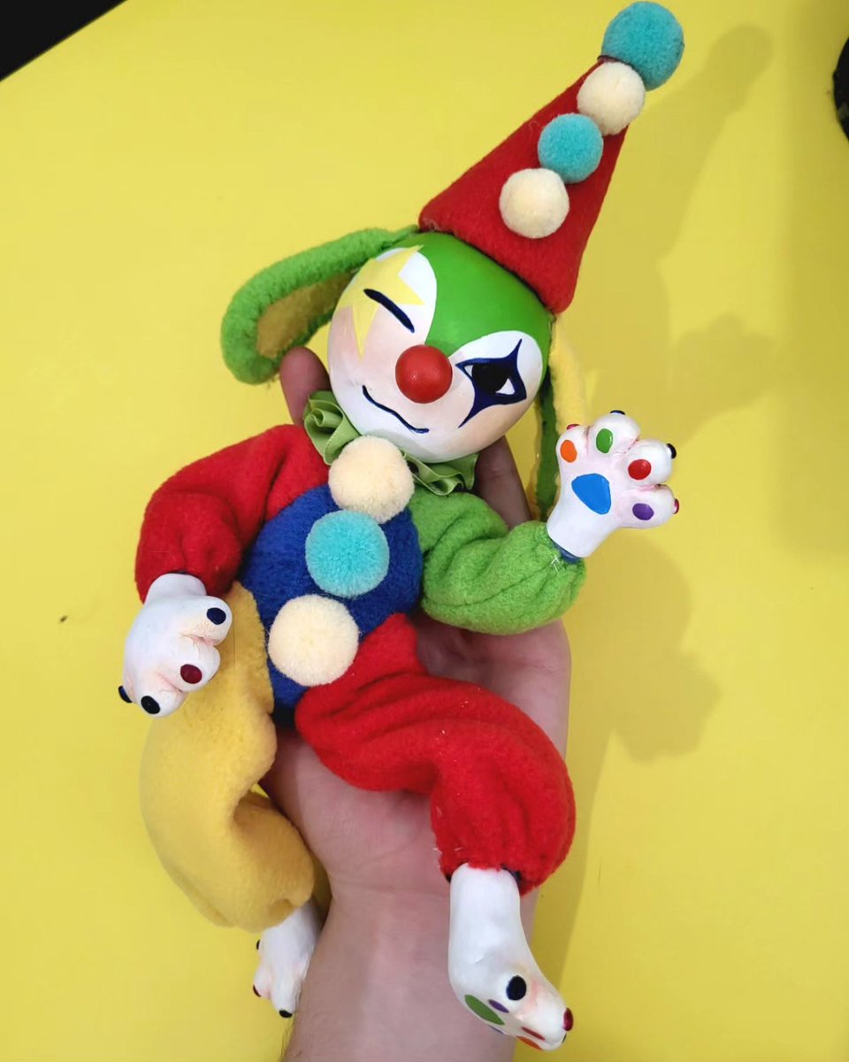 Animal thing clown
OOAK handmade art doll