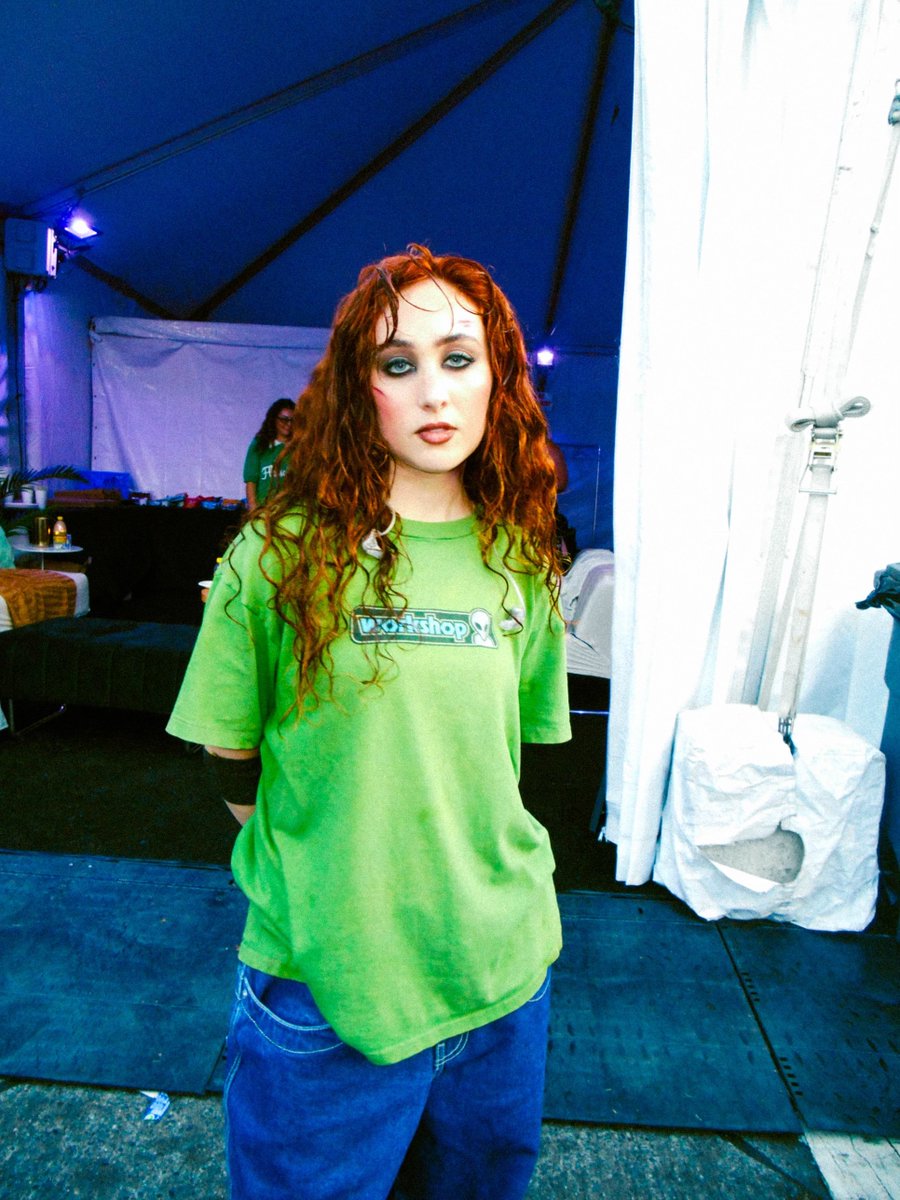 ChappellRoan's tweet image. Sk8er boi in Seattle