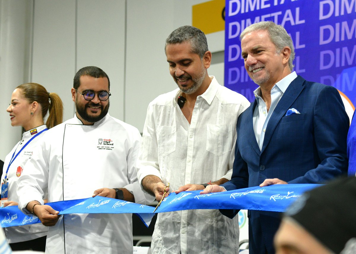 alcaldiagye's tweet photo. En el Centro de Convenciones de #Guayaquil, podrás disfrutar de 24 nuevas huecas que ofrecen lo mejor de la gastronomía de nuestra ciudad en la Feria Raíces🍽️ 

Vive la experiencia del 25 al 28 de julio y no te pierdas de La Mamá de las Jamas en la #CiudadDeTodos @aquilesalvarez https://t.co/FqqQFov5ga