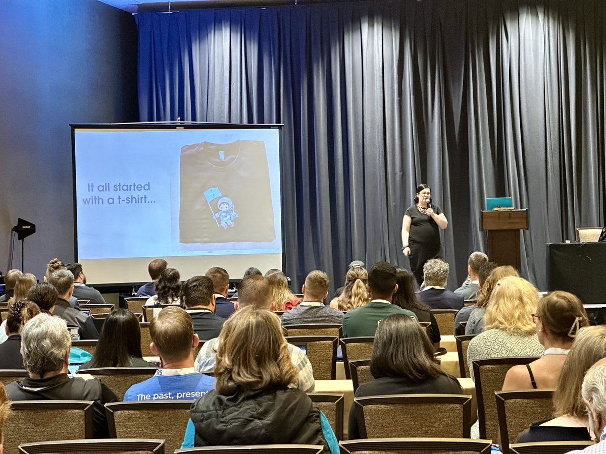 JessicaZepeda_'s tweet photo. Opening Keynote by @littleiglooo aka Astro’s Mom! 🥳

“It all started with a t-shirt…”

#TrailblazerCommunity
#AwesomeAdmin
#TahoeDreamin24 https://t.co/FFS83Jughf