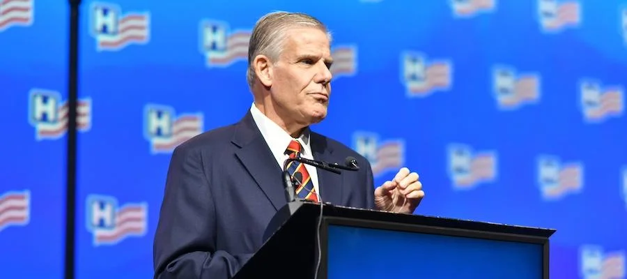 boston_hug's tweet photo. At the 2024 @ahahospitals Leadership Summit, AHA President Rick Pollack highlighted the parallels between the U.S. Navy Seals and the hospital field, emphasizing innovation, resilience, and advanced technology.

https://t.co/8e3KyloVmy

#HealthcareInnovation #AHASummit #Cybersecurity
