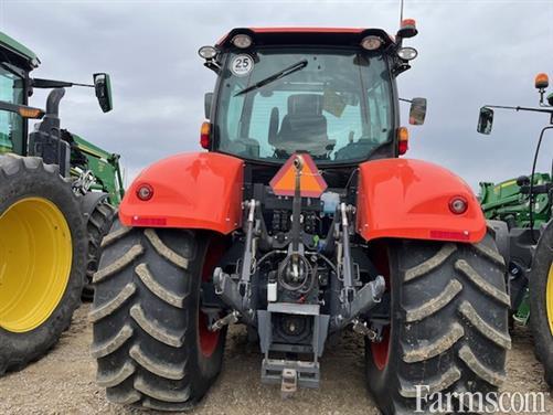 2022 Kubota M7-152 ⤵️

Tractor with MFWD, LM2605 loader, 540/1000 PTO, 133 HP, 250 hours, 3 SCV's, grapple, weights &amp; more, for sale at @AglandCo.

🔗farms.com/used-farm-equi…

#WestCdnAg