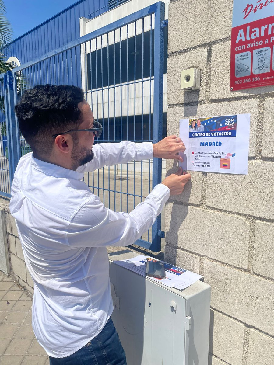 PPopular_Rivas's tweet photo. 🗳️Desde el PP de #Rivas animamos a todos los venezolanos ripenses con derecho a voto a que participen en unas elecciones trascendentales para el futuro de Venezuela.

¡Viva Venezuela libre!🇻🇪

📍Centro Cultural Fernando de los Ríos.
🗓️Domingo 28 de julio.
⏰6:00h hasta 18:00h. https://t.co/nDwKd1Ra24
