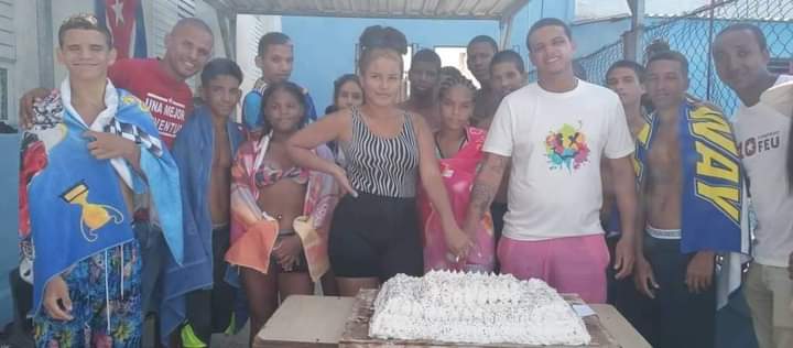 UJCCamagueyana's tweet photo. #ModoPiscina
Con l@s chic@s de la EFI Ignacio Agramonte y el Hogar de niños sin amparo familiar de La Zambrana en nuestro #Camagüey  nos fuimos hoy de piscina.
 #ModoVerano
#Camagüey #CamagüeyJoven
@MeyvisEstevezE 
@UJCdeCuba 
@FHHernndez1 
@LianHeinier 
@YaimyrB https://t.co/9QmfGlPcX9
