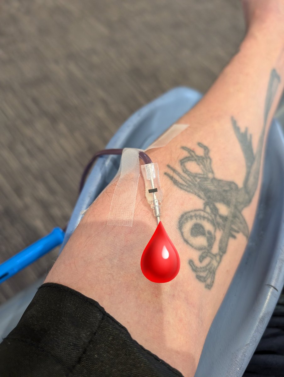 Donated some blood today, there is a shortage so please consider doing the same 🖤