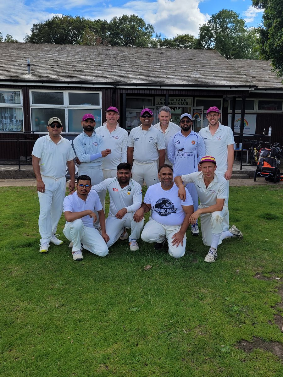 ClubMagdalen's tweet photo. Last Sunday Mags played Sheen Park at Sheen Common.
This was the ground where the club started 80 years ago.
To celebrate, we won by 64 runs. https://t.co/szo6YvmnWw