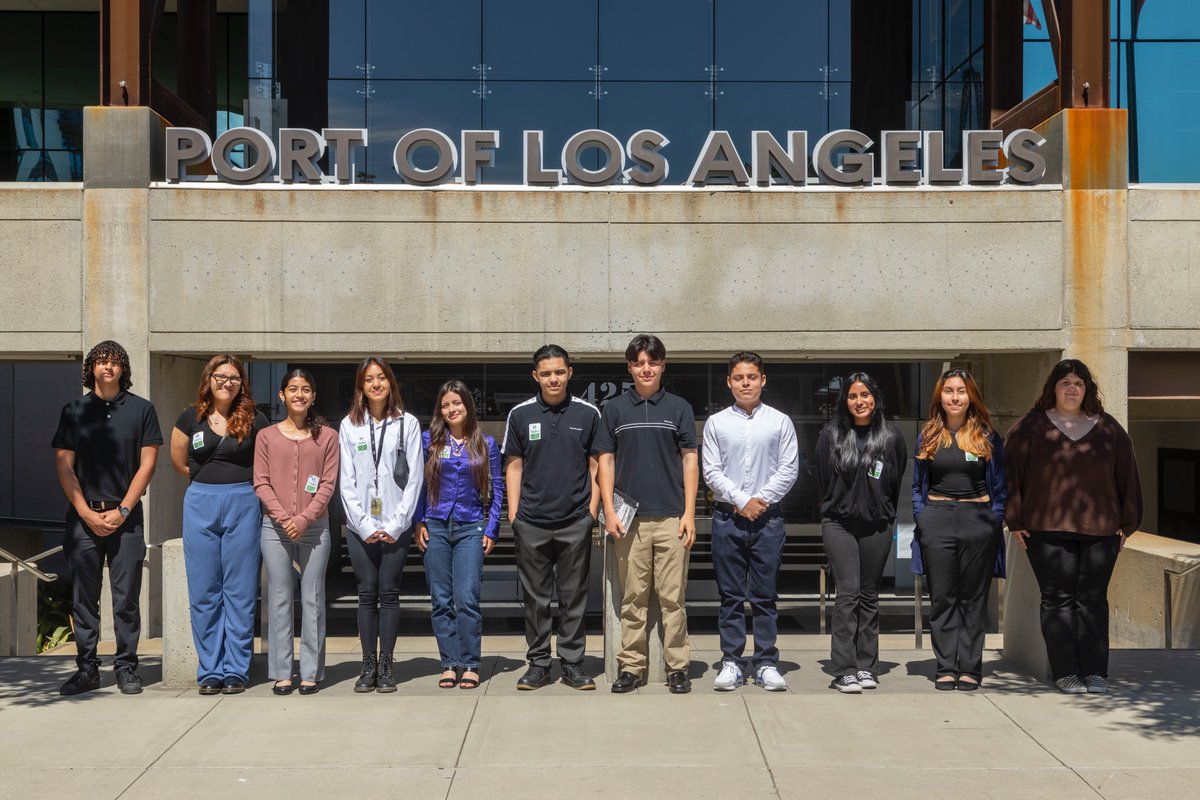 Port of Los Angeles tweet media