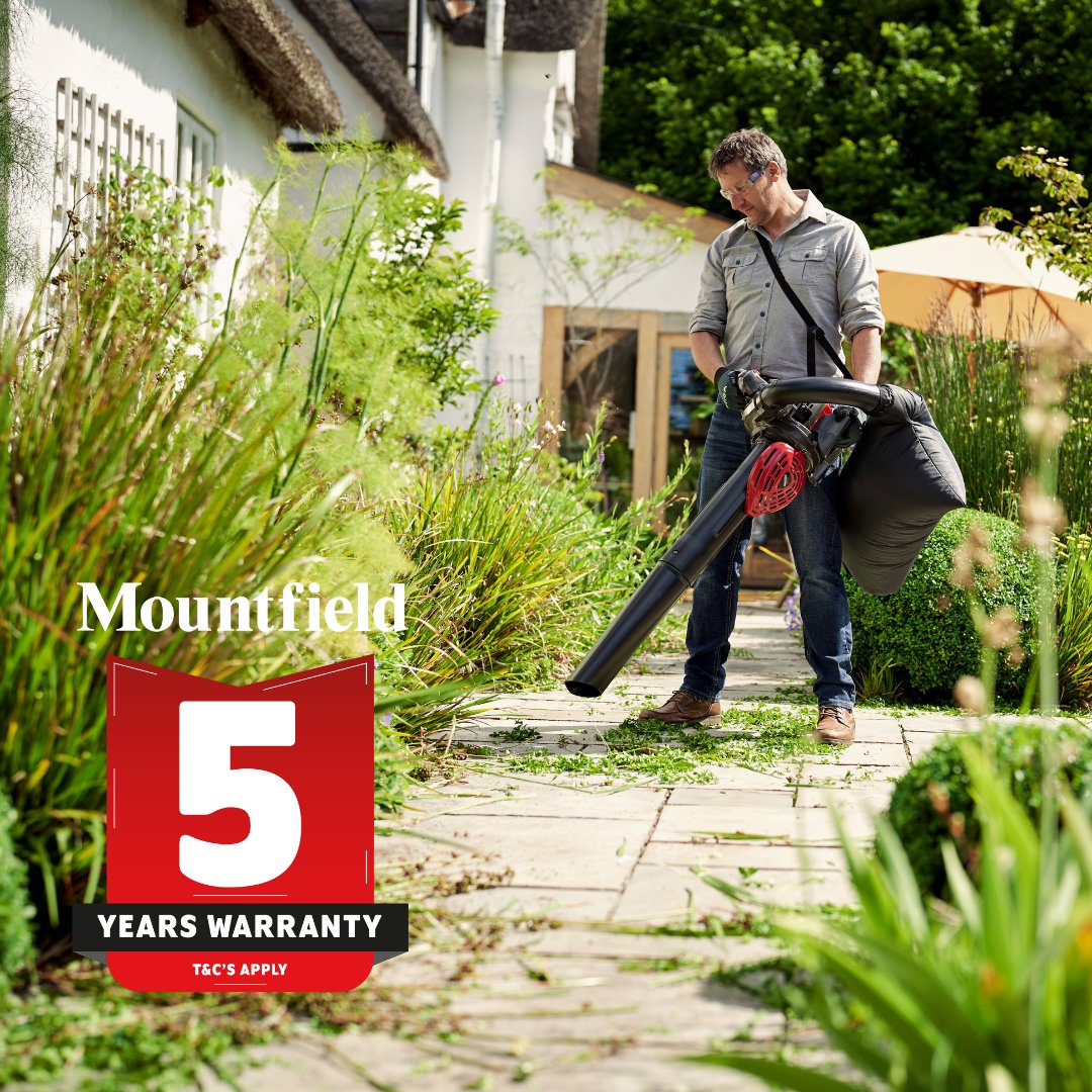 MountfieldMower's tweet photo. #Mountfield's MBL 270V petrol engine #leafblower &amp; vac will help keep your garden neat and tidy all year round!

Complete with a handy vacuum kit, so you can also collect the leaves too - genius!

Only £199 plus #FREE shipping and 5-year warranty - https://t.co/cSlM6FhiP3 https://t.co/kR3brAFhKk