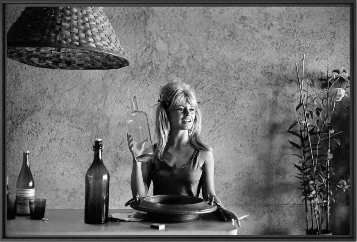 annie_zermatt's tweet photo. Free people make free choices. https://t.co/dmXg4zrO5H