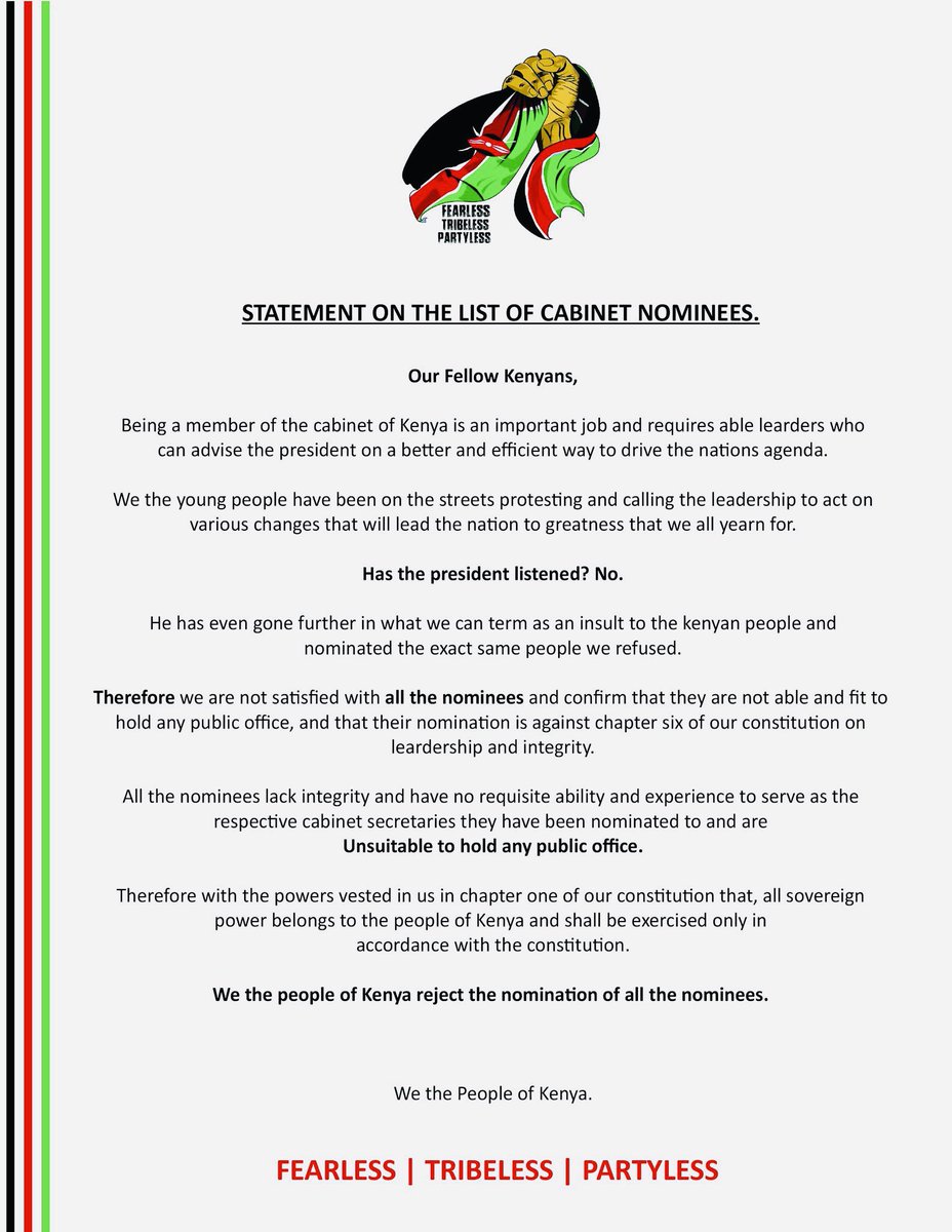 benanuale's tweet image. Mama chege was asked if she BELIEVES Mtukufu Lies Mr. Loot All on the “KUTENGA FOR COMPENSATION.”and for SURE she KNOWS the LIAR WILL NOT! Look at this LEECHES paid PEABRAINS in #Mombasa to MOBILIZE CROWDS to attend #Ruto’s Rally, who are you FOOLING? Yourself NOT Kenyan