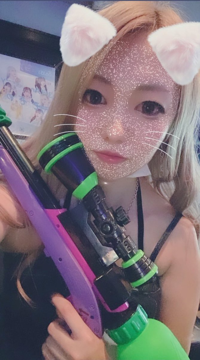 Yuuchama_201's tweet photo. シャンパン銃で4キルしてきた♡
 #日常垢さんと繋がりたい https://t.co/hxLyWRnIU8
