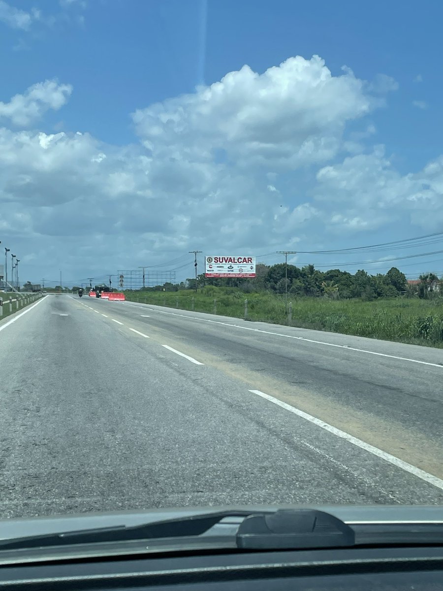 angelacdvns's tweet photo. Quitaron el control que había en la autopista después del túnel @victoria1039fm https://t.co/sEufcFKxXM