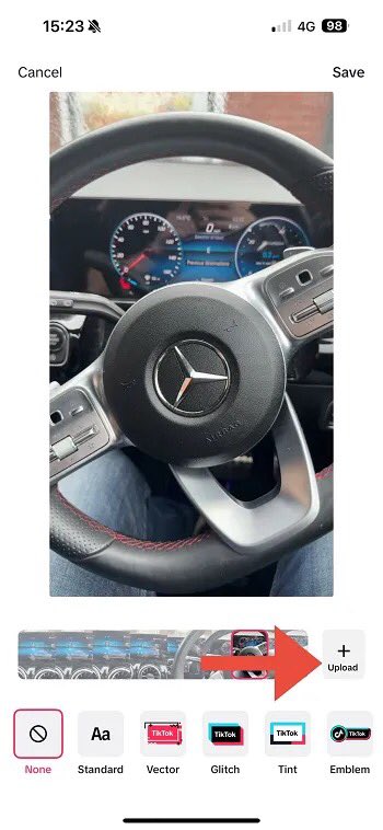 🗞️ TikTok añade una opción de miniaturas personalizadas para los clips

Puedes elegir un fotograma específico del video para que sea tu imagen en miniatura, o puedes tocar la opción “Cargar” para agregar tu propia imagen personalizada para tu imagen principal.