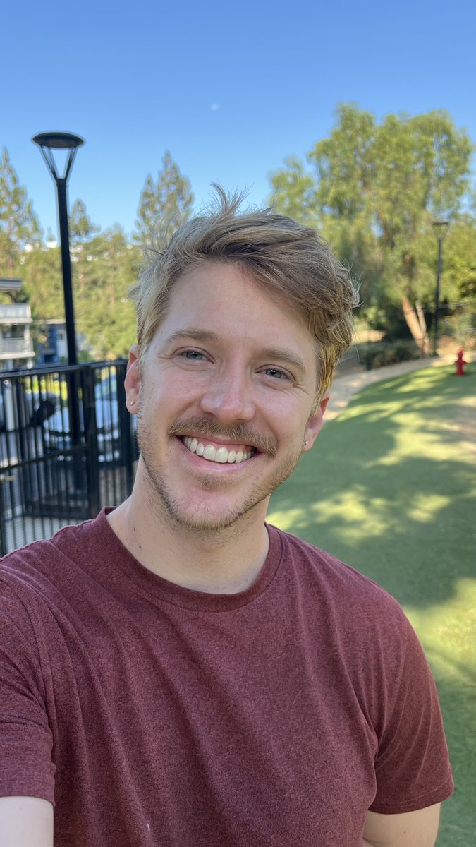 Eoin Thomas 🐒 tweet media