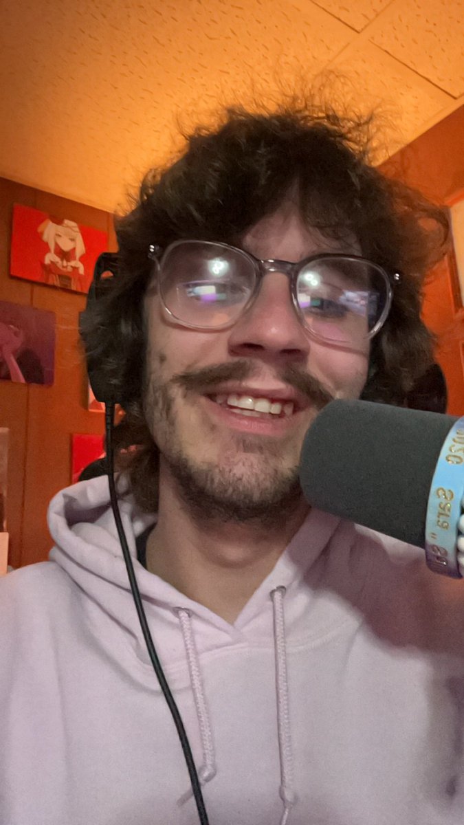 Xymenius's tweet photo. Live on twitch for my birthday!! Come say whats up!!
#twitch https://t.co/t1zCUSVg4P