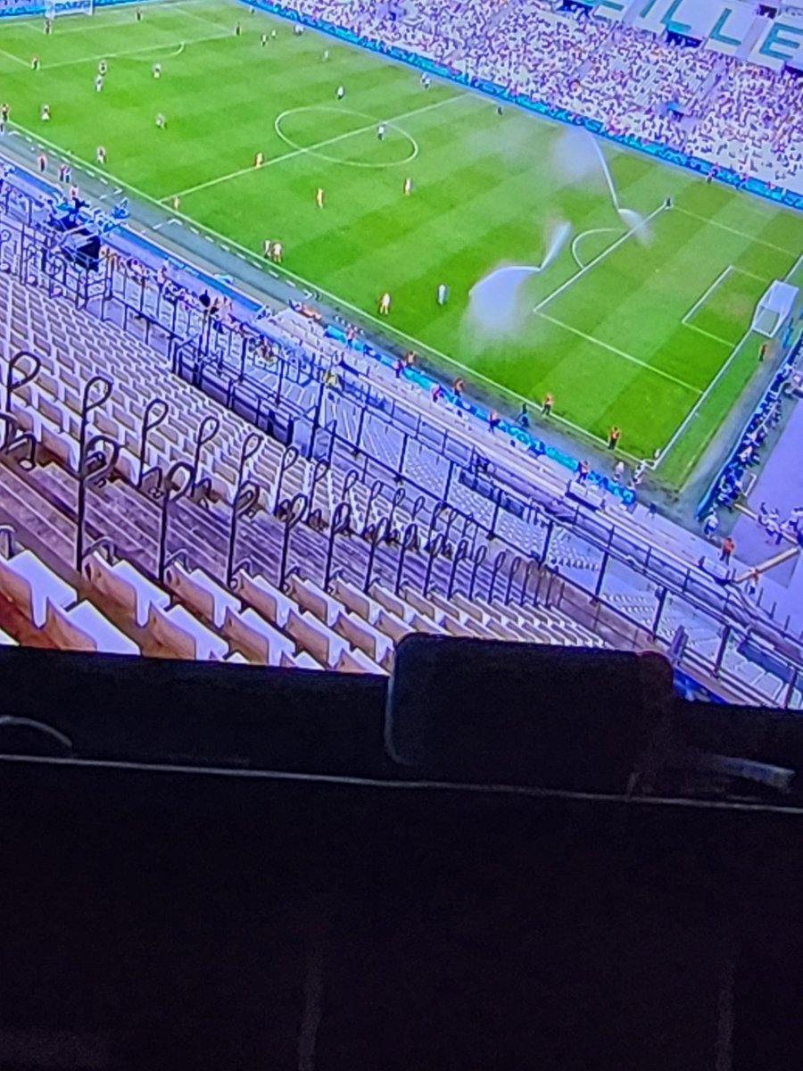 David Philbey tweet media