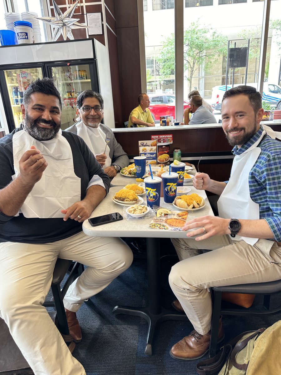 Tom K. Lin (@tklinmd) on Twitter photo Taste of Cincinnati at #PancreasFest2024! <a href="/QuinTheLiuMD/">Quin</a> <a href="/Pancreas_MD/">Amit Grover, MD</a> <a href="/EPeritoMD/">Emily Perito</a> <a href="/NatPancFdn/">The National Pancreas Foundation</a> Taste of Cincinnati at #PancreasFest2024! <a href="/QuinTheLiuMD/">Quin</a> <a href="/Pancreas_MD/">Amit Grover, MD</a> <a href="/EPeritoMD/">Emily Perito</a> <a href="/NatPancFdn/">The National Pancreas Foundation</a>