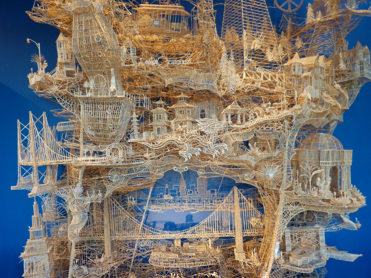 kevin2kelly's tweet image. LOOK Design Tip 176: Flimsy things become monumental in aggregate #LOOKdesign #designtip #kevinkelly