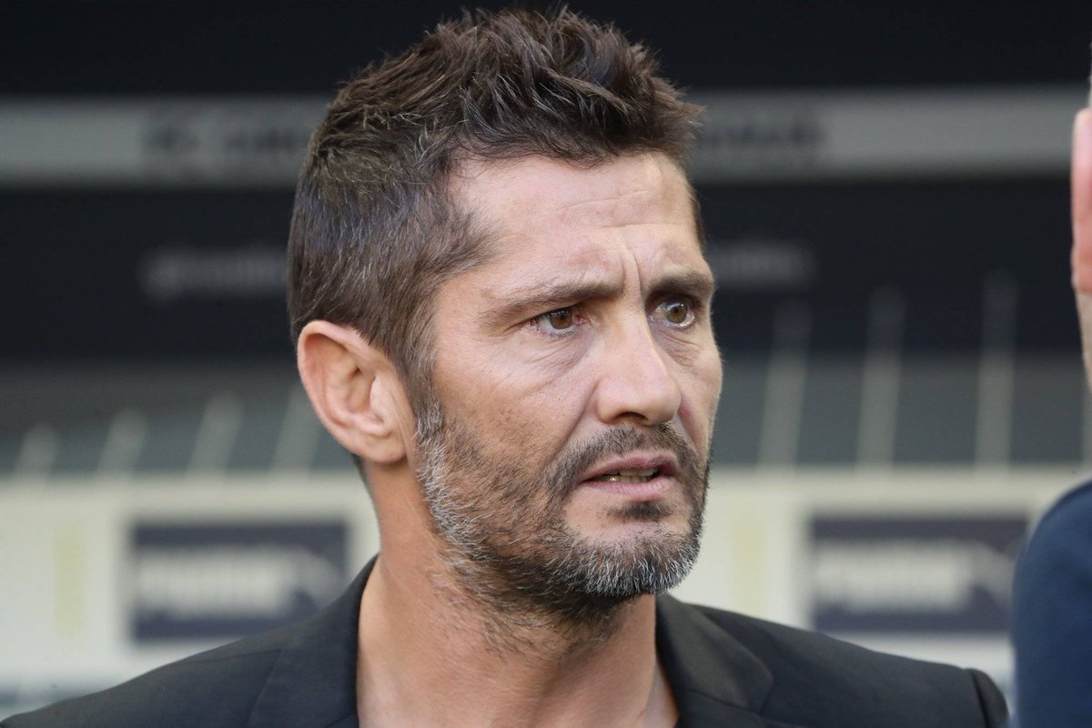 lequipe's tweet image. Bixente Lizarazu, consterné, demande le départ de Gérard Lopez de Bordeaux ow.ly/4gPe50SKoAK