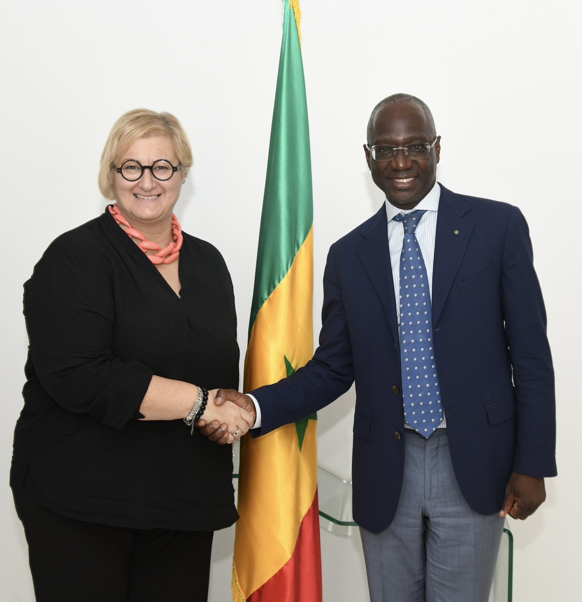 Mabouba_Diagne_'s tweet image. J’ai reçu en audience Mme Nur Sağman ambassadrice de la Turquie 🇹🇷 ! 
Nous avons discuté de la mécanisation agricole et des perspectives de coopération entre nos deux pays pour booster l'agriculture au Sénégal. 
#masae #Agriculture #Coopération #SénégalTurquie #InnovationAgricole