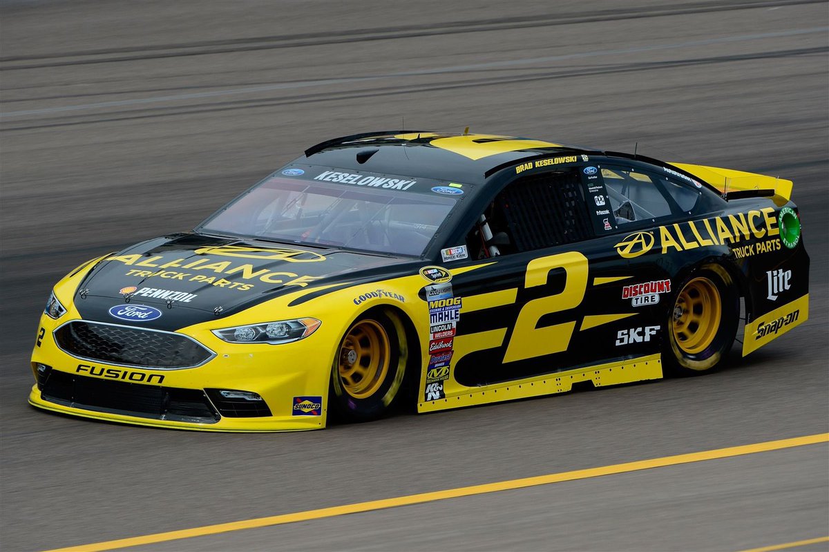Matthew__Bruner's tweet image. What are some paint schemes that changed either halfway though the season or changed for the playoffs that you all can think of?

Ex. Brad Keselowski 2016 

Regular season                                Playoffs