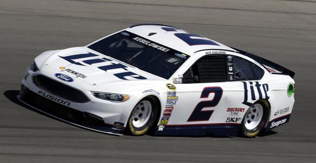 Matthew__Bruner's tweet image. What are some paint schemes that changed either halfway though the season or changed for the playoffs that you all can think of?

Ex. Brad Keselowski 2016 

Regular season                                Playoffs