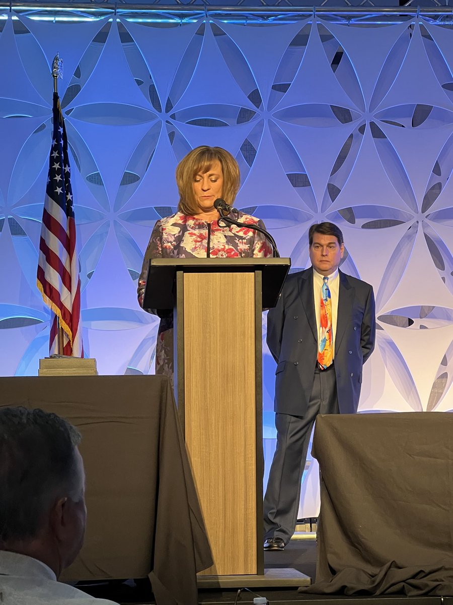 Congratulations to ⁦<a href="/ESU_10/">ESU10</a>⁩ very own ⁦<a href="/WheelockMelissa/">Melissa Wheelock</a>⁩ for being awarded the 2024 NCSA Distinguished Service Award! So honored to serve under this amazing leader and learn from her!!