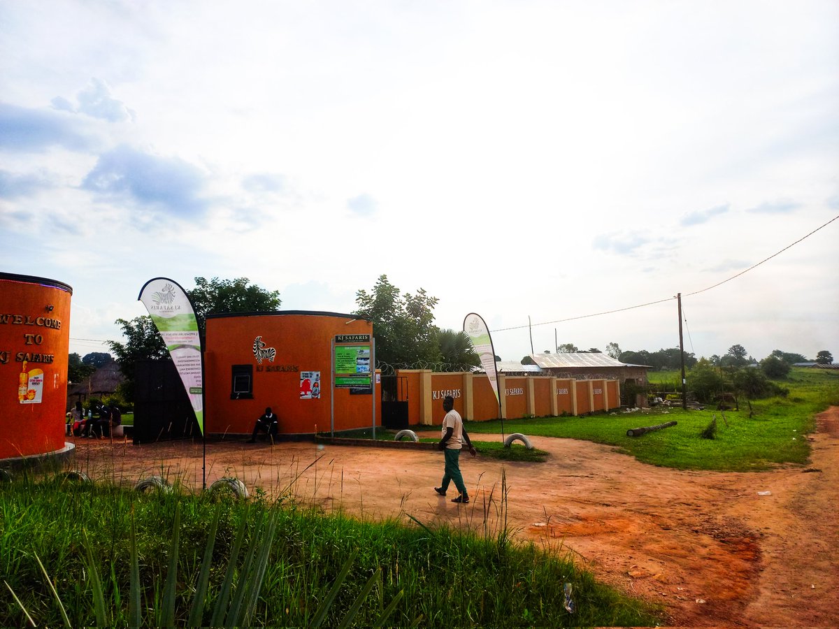 AcayeOpiyo's tweet photo. Kj Safaris Awach Tonight
#AgumaNight. https://t.co/gA8TLWN0c5