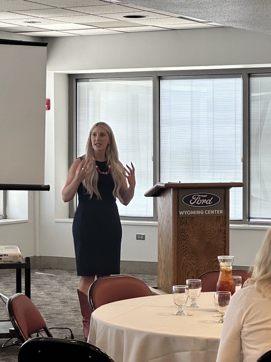 waemsp's tweet photo. Listening to Megan Degenfelder, Wyo Supt of Public Instruction, speak to the #307PLA principal leaders in Casper. #wyomingprincipalstowyomingprincipals ⁦@WYOEducation⁩ https://t.co/McznIjLfMQ